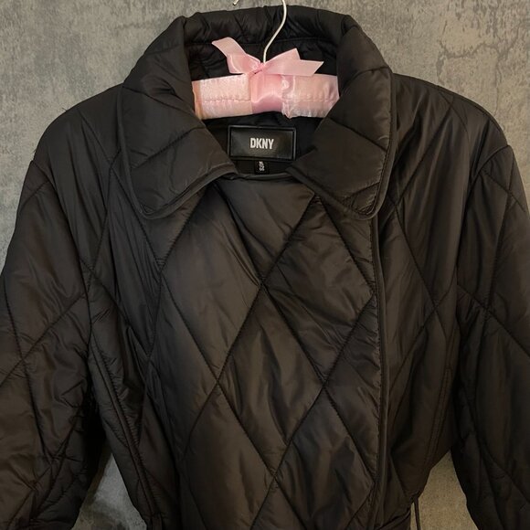 Lightweight Belted Puffer Coat - Picture 5 of 7